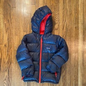 Patagonia Hi-Loft Down Sweater Hoody Size 5T